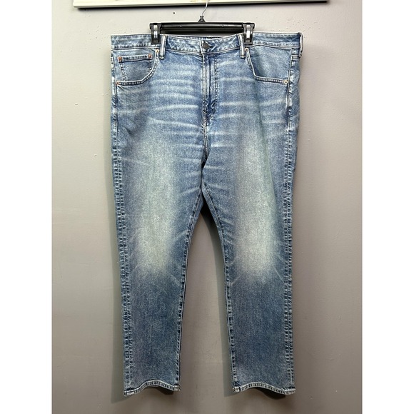American Eagle Jeans Mens 42x32 Light Wash Athletic Straight Flex Stretch Denim